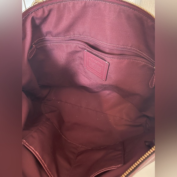 Coach leather rose shoulder bag - Picture 3 of 9